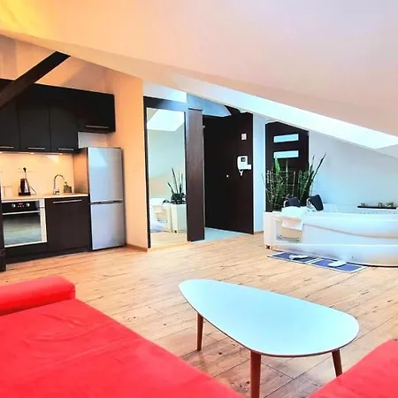 Jacuzzi Bamboo Apartman
